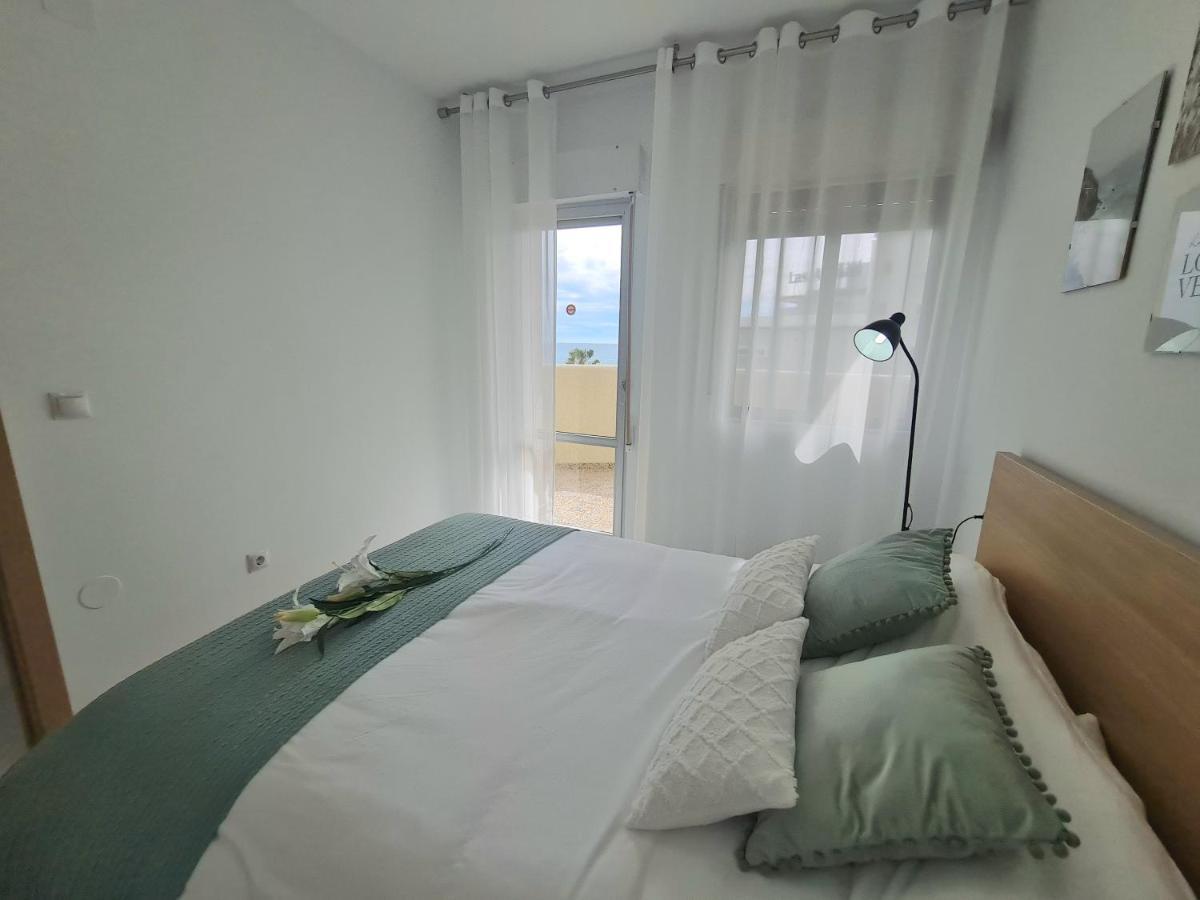 Precioso Apartamento Con Piscinas Y Vistas Al Mar. Бенальмадена Экстерьер фото