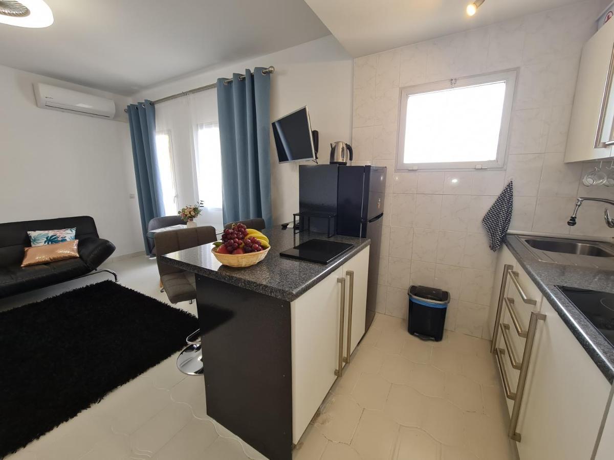 Precioso Apartamento Con Piscinas Y Vistas Al Mar. Бенальмадена Экстерьер фото