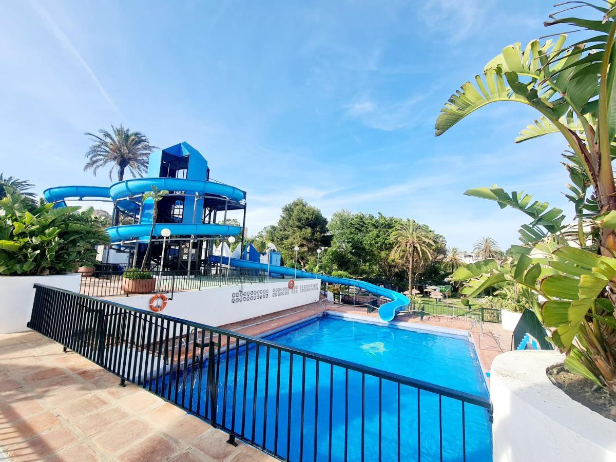 Precioso Apartamento Con Piscinas Y Vistas Al Mar. Бенальмадена Экстерьер фото