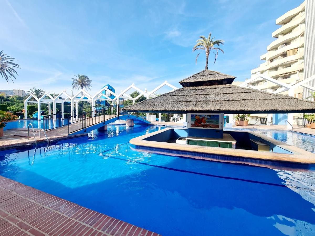 Precioso Apartamento Con Piscinas Y Vistas Al Mar. Бенальмадена Экстерьер фото